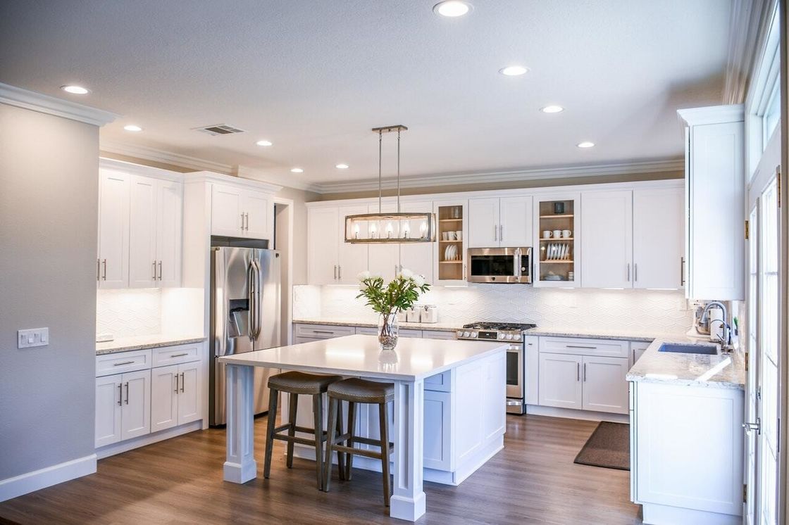 Κουάρτζ πέτρα countertop Shaker Island κουζίνα ντουλάπι για μια πολυτελή και μοντέρνα εμφάνιση