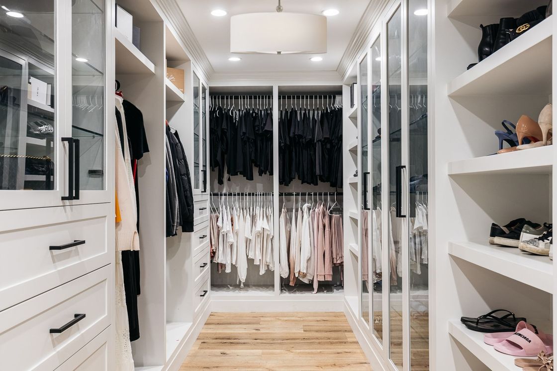 MR HDF Board Σύγχρονο στυλ σχεδιασμού Walk-in ντουλάπα ντουλάπα για έπιπλα υπνοδωματίου