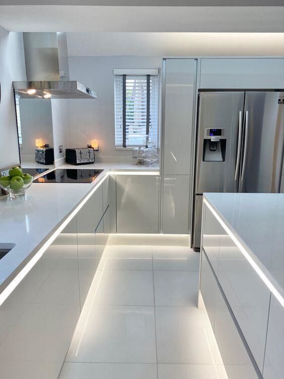 Blum Hardware Σύγχρονο Σχεδιασμό Φωτεινό Κουτί Κουζίνας για χρωματιστή μικρή κουζίνα
