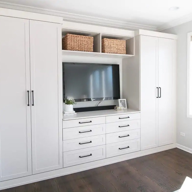 Καλύτερο Walk In Open Style Λευκή ξύλινη στρωμένη ντουλάπα για υπνοδωμάτιο υπνοδωμάτιο πολυτέλεια