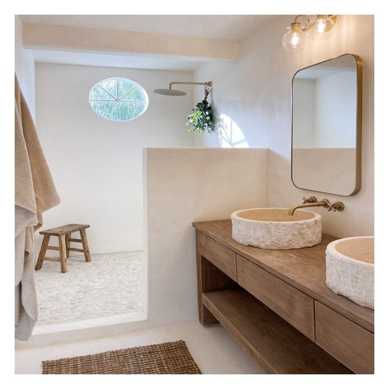 Σκληρό ξύλινο ντουλάπι μπάνιου με ασημένιο καθρέφτη