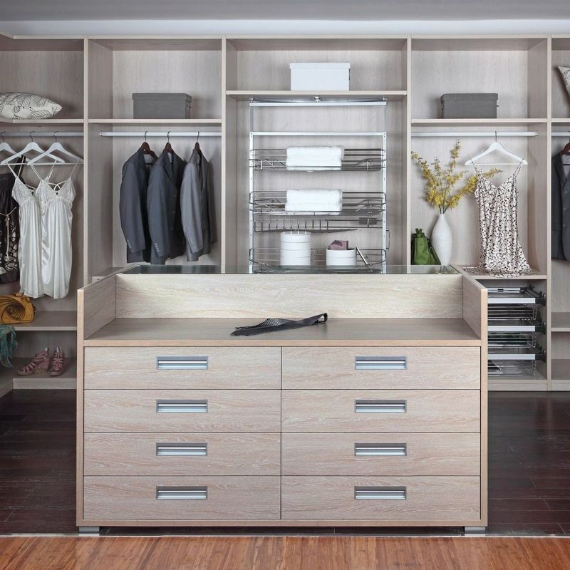 Σύγχρονο μετατρέψιμο σύστημα YALIG Pole Walk In Room Cabinet Open Style Μεγάλη ντουλάπα ντουλάπες